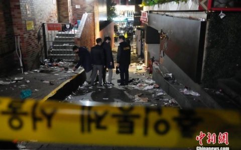 上海配资平台 韩国梨泰院事故一周年临近 民间团体启动在线追悼活动