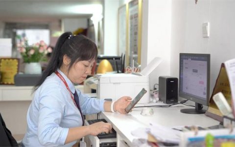 国内股票配资 孙丽辉：50岁房产经纪人的坚守
