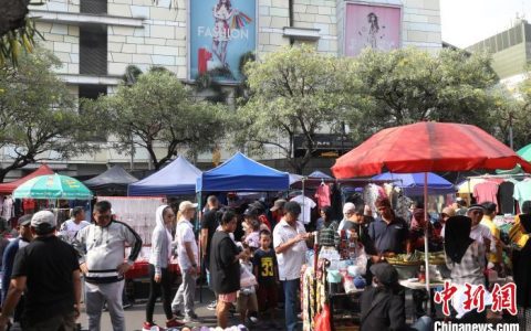 配资知识网 “堵城”雅加达有个“无车日”