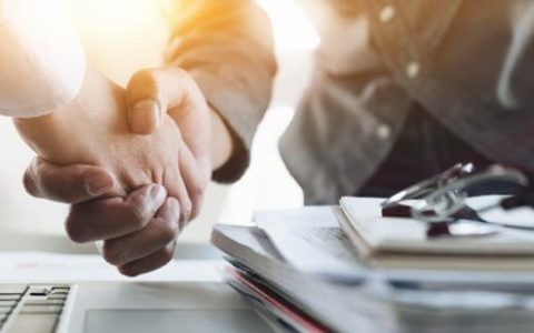 天载配资为什么大家都说线下配资比较好？