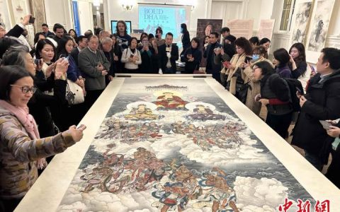 股票配资论坛 夏荆山绘画作品展在巴黎16区区政府揭幕