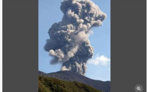 上海股票配资 日本御岳火山深夜连续喷发