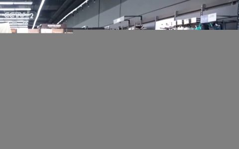 配资平台哪个好 露营季户外产品热销 推车、帐篷成顶流